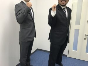 喜ぶサラリーマン